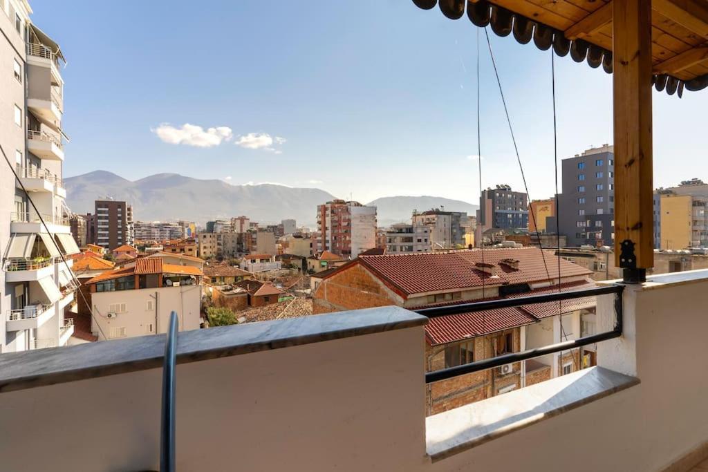 New Bazaar Apartment Tiranë Ngoại thất bức ảnh